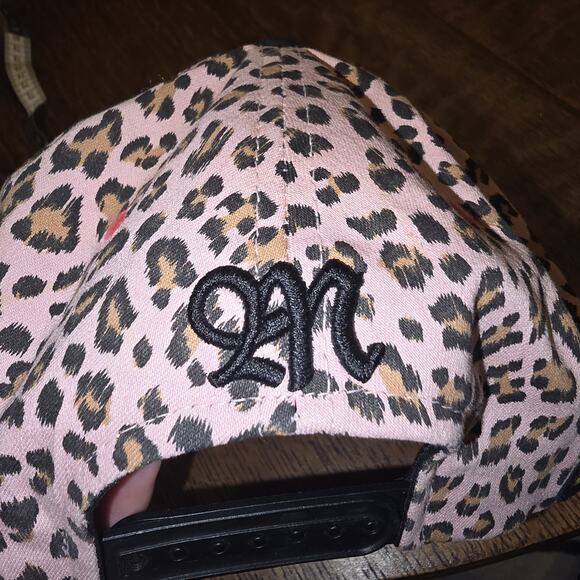 Black Mood by Hat’s On Leopard Print Snapback Cap Cat Eyes Korea Streetwear - Picture 6 of 6